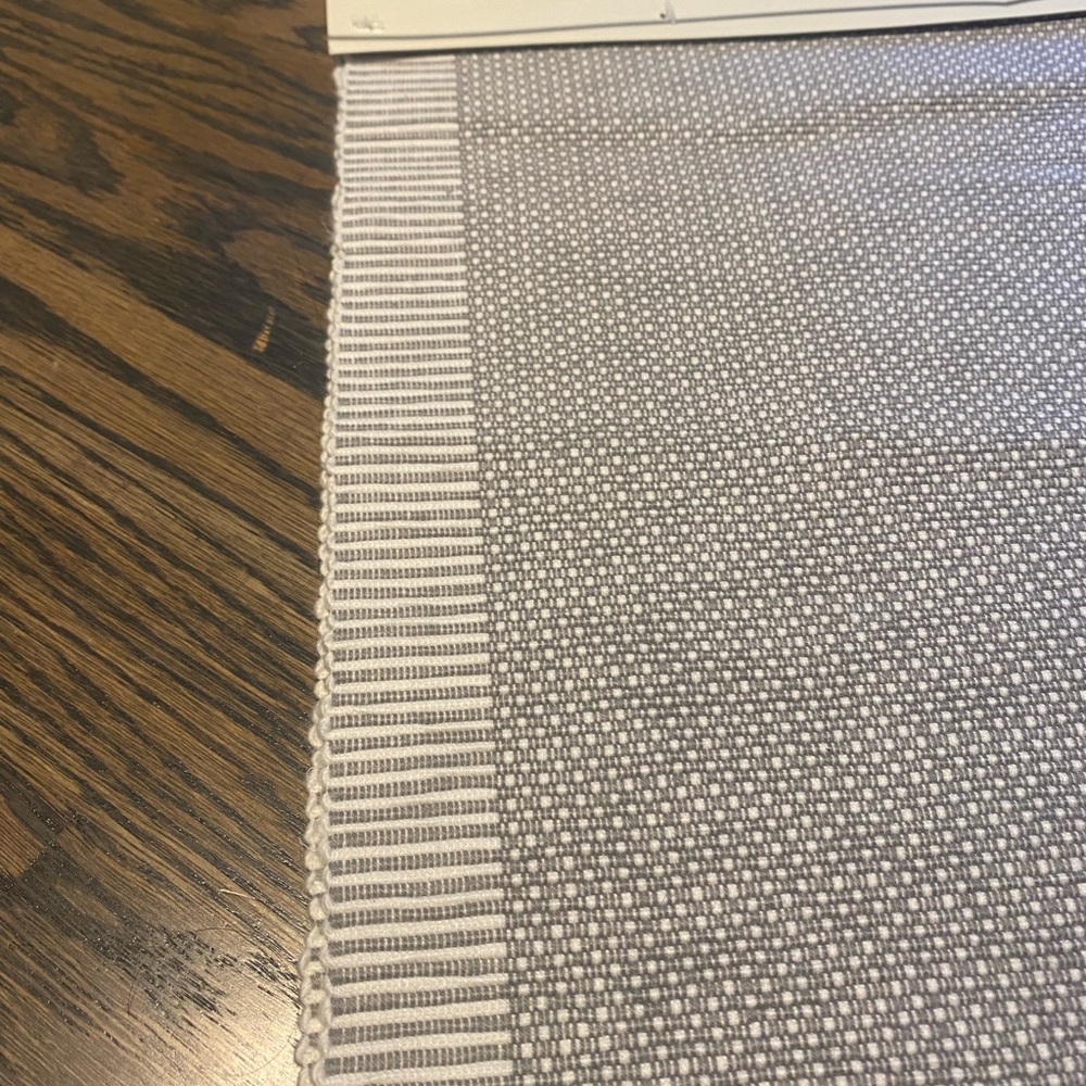 Table Runner - Picture 3 of 4